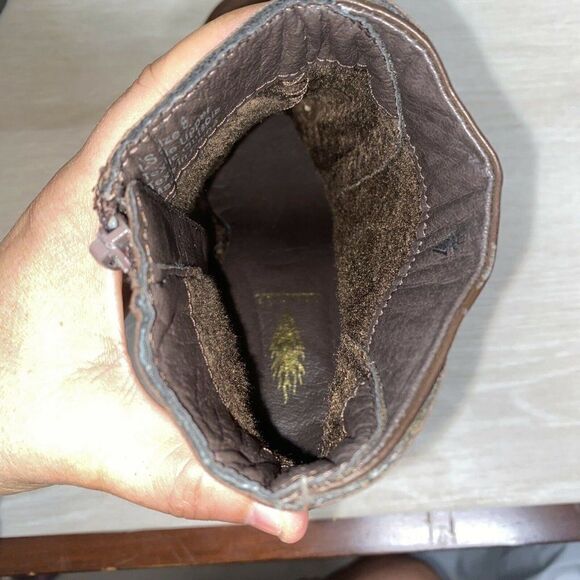 Volatile Vegan Faux Suede Brown Ankle Boots 8 - Picture 8 of 11